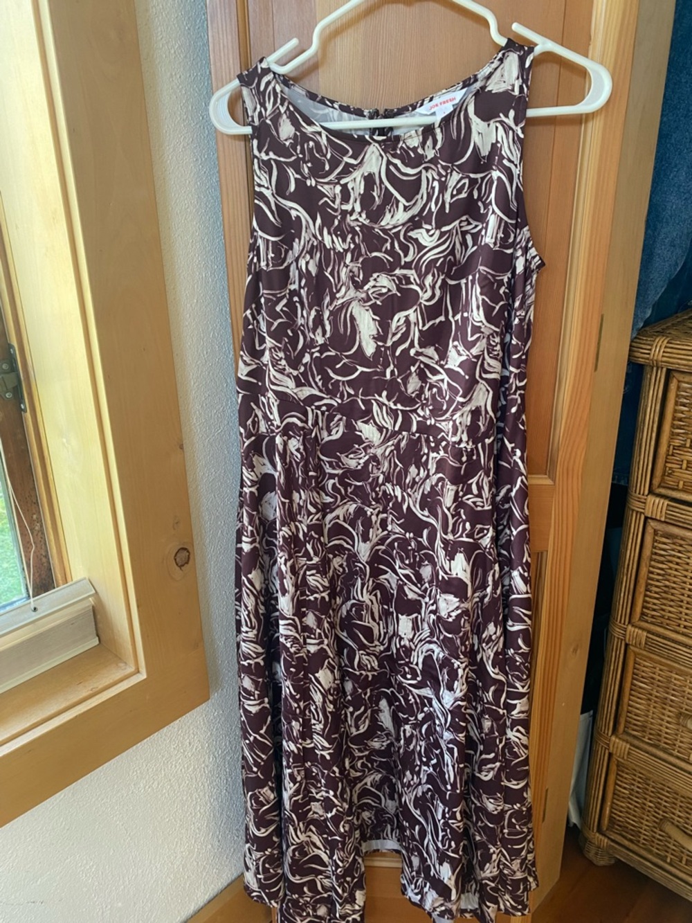 Sleeveless Brown and Cream Printed Midi Dress